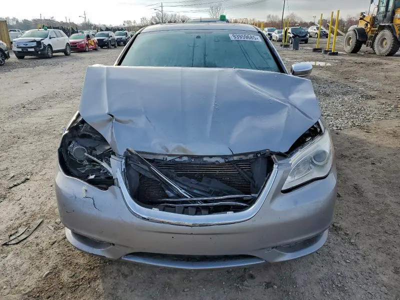 2013 CHRYSLER 200 LIMITED  