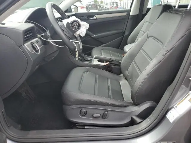 2021 VOLKSWAGEN PASSAT SE