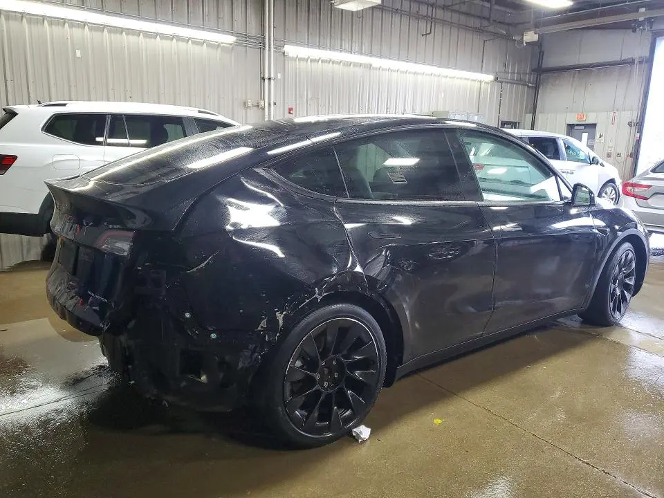 2021 TESLA MODEL Y   
