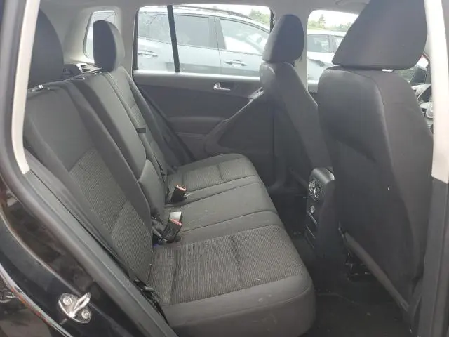 2012 VOLKSWAGEN TIGUAN S  