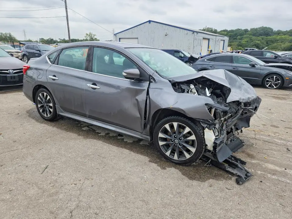 2019 NISSAN SENTRA SR TURBO  