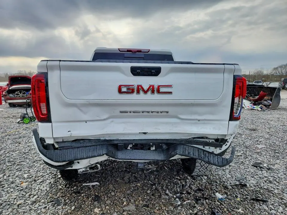 2026 GMC SIERRA K1500 AT4  