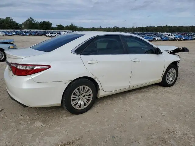 2016 TOYOTA CAMRY LE  