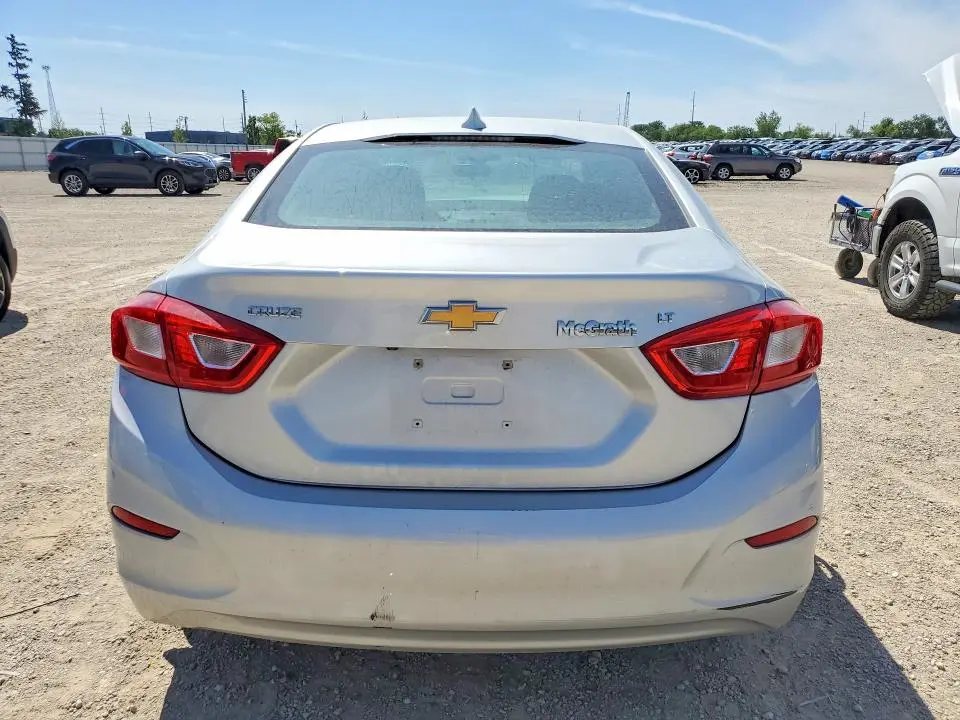 2017 CHEVROLET CRUZE LT  