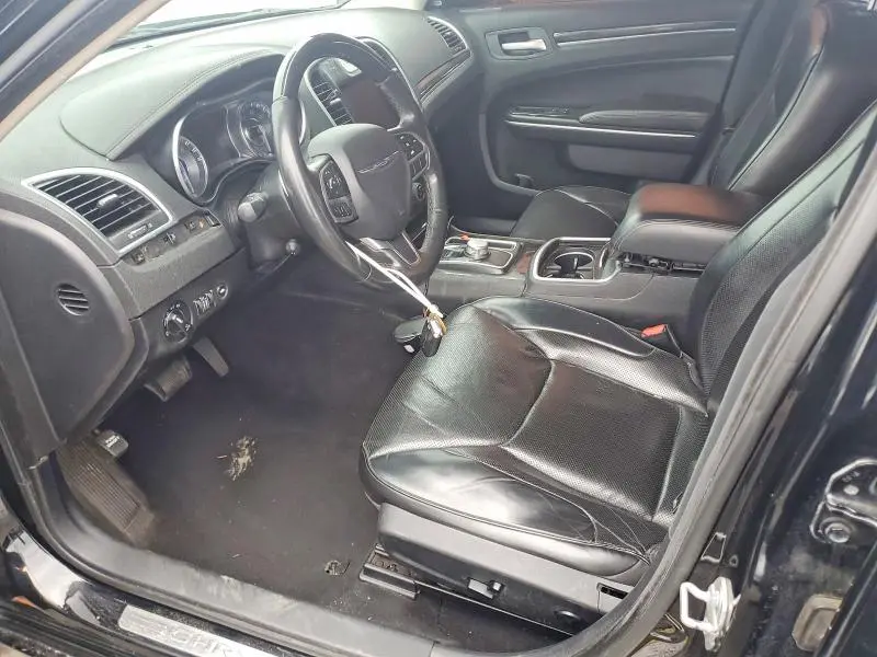 2020 CHRYSLER 300 LIMITED  