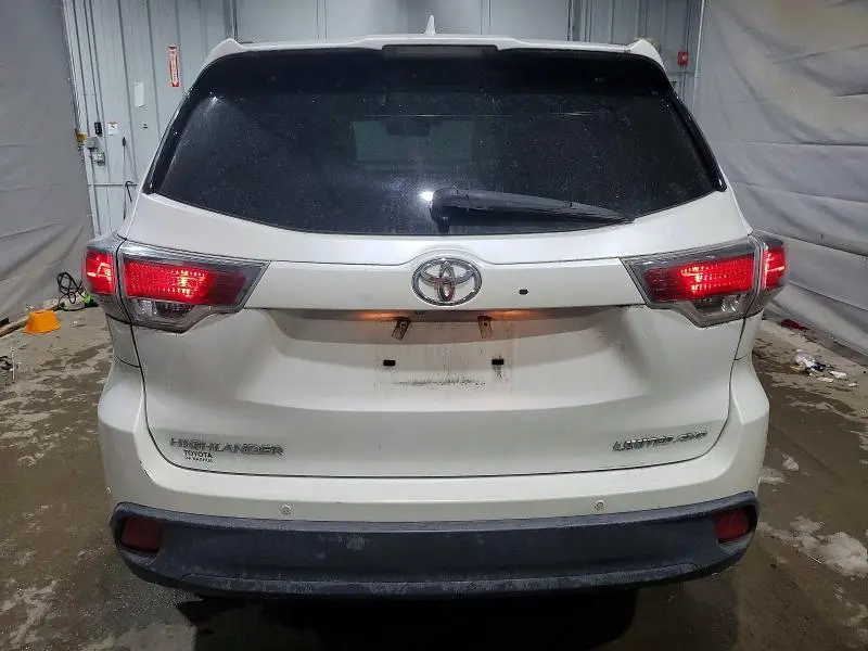 2016 TOYOTA HIGHLANDER LIMITED  