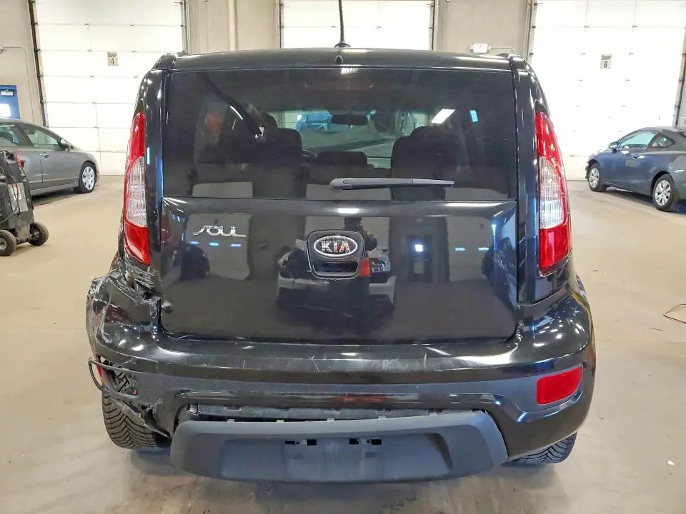 2012 KIA SOUL +  
