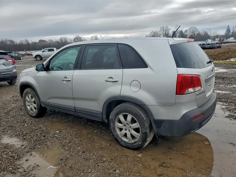 2012 KIA SORENTO BASE  