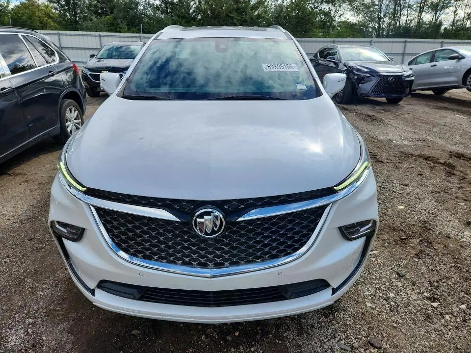 2022 BUICK ENCLAVE AVENIR  