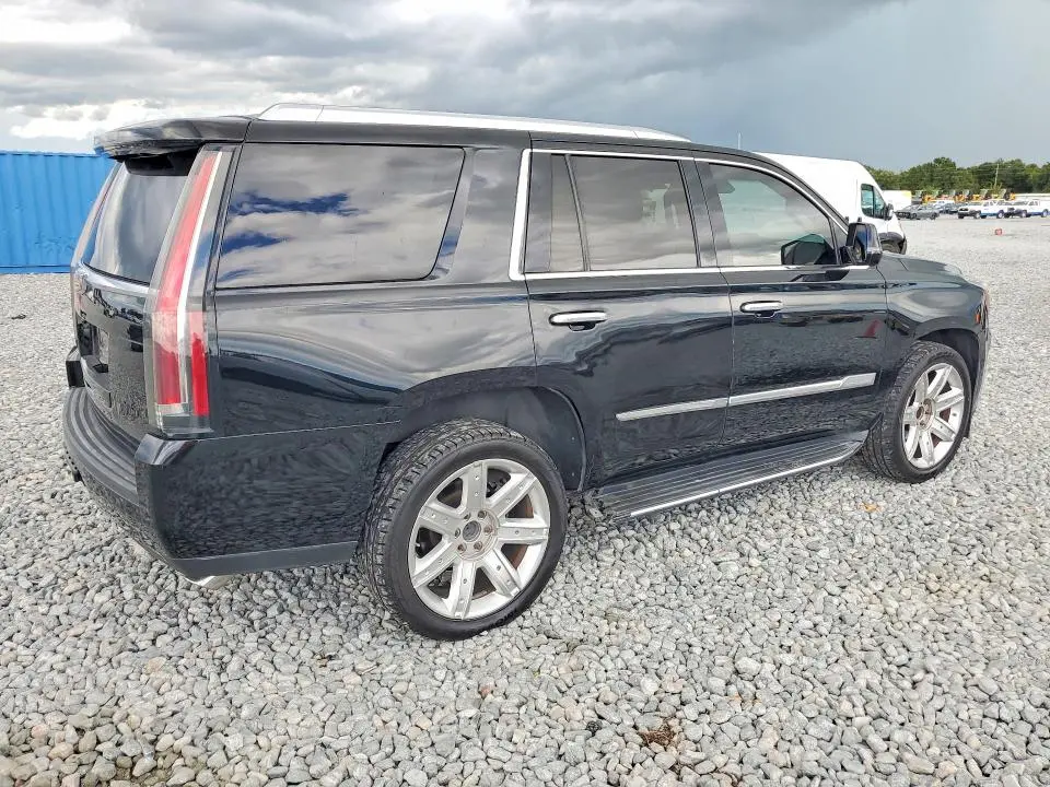 2016 CADILLAC ESCALADE LUXURY  