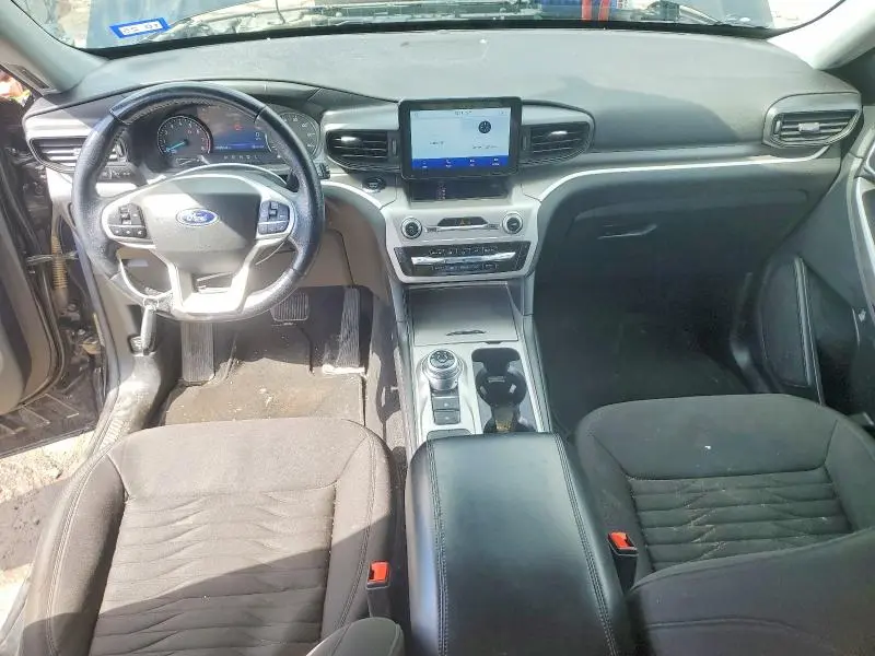 2022 FORD EXPLORER XLT  