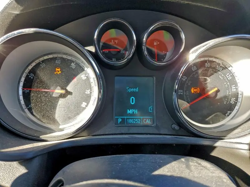 2011 BUICK REGAL CXL  