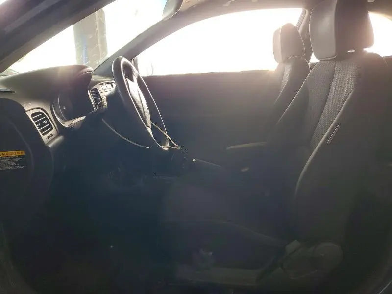 2010 HYUNDAI ACCENT GS  