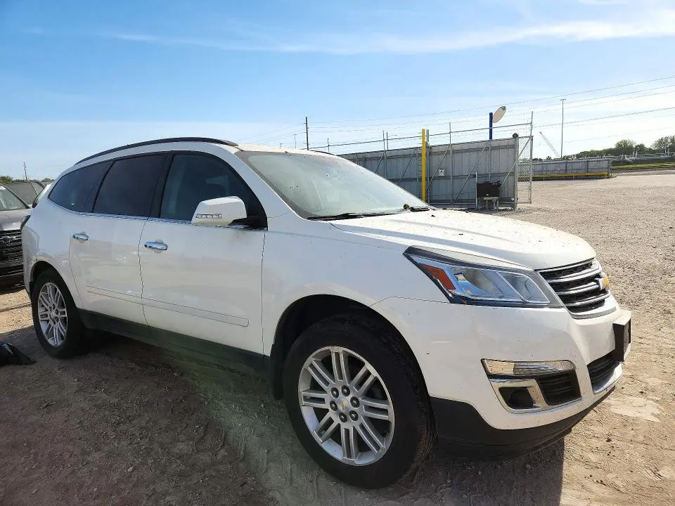 2015 CHEVROLET TRAVERSE LT  