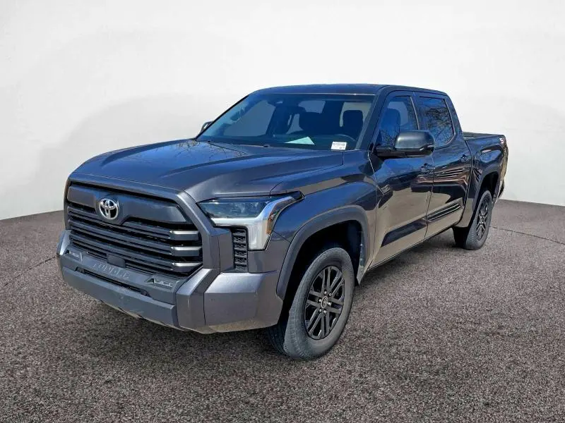 2023 TOYOTA TUNDRA SR5  