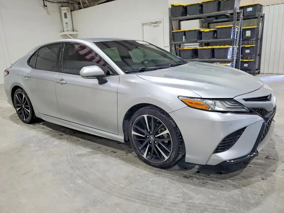 2018 TOYOTA CAMRY XSE  