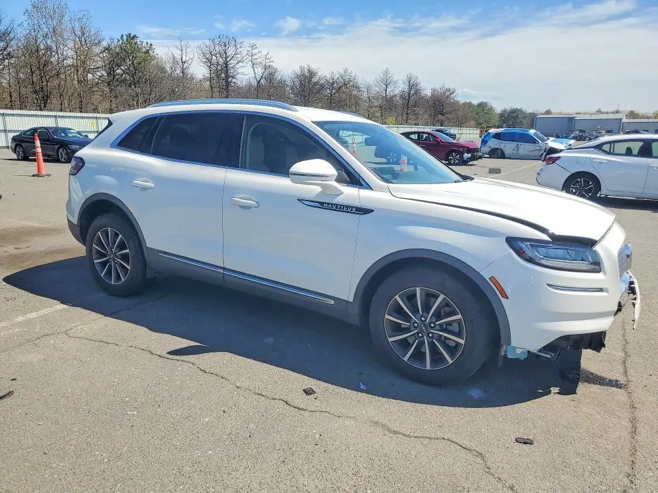 2021 LINCOLN NAUTILUS   