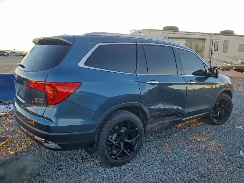2018 HONDA PILOT TOURING  