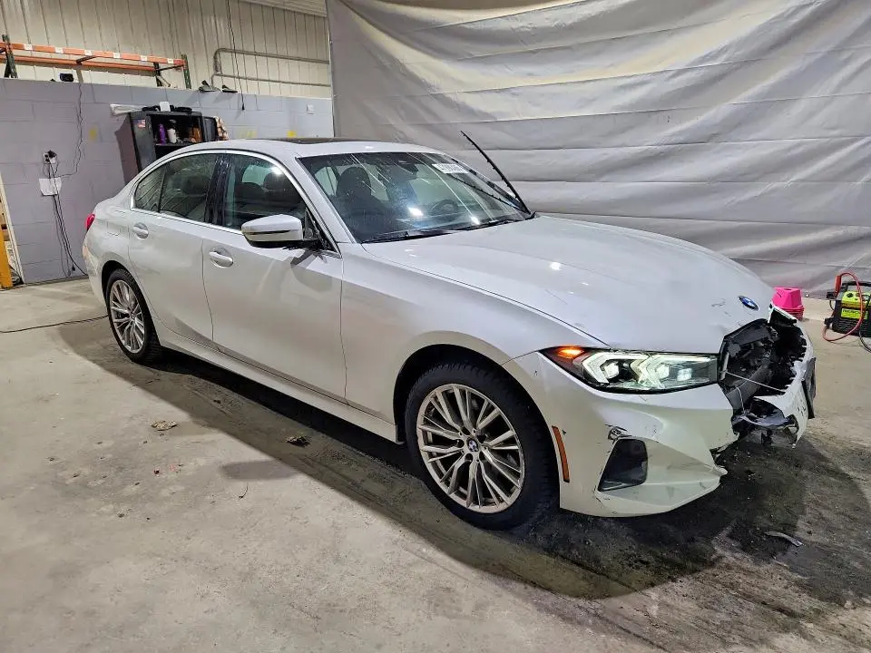 2024 BMW 330XI   