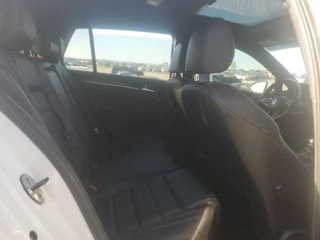 2016 VOLKSWAGEN GTI S/SE  