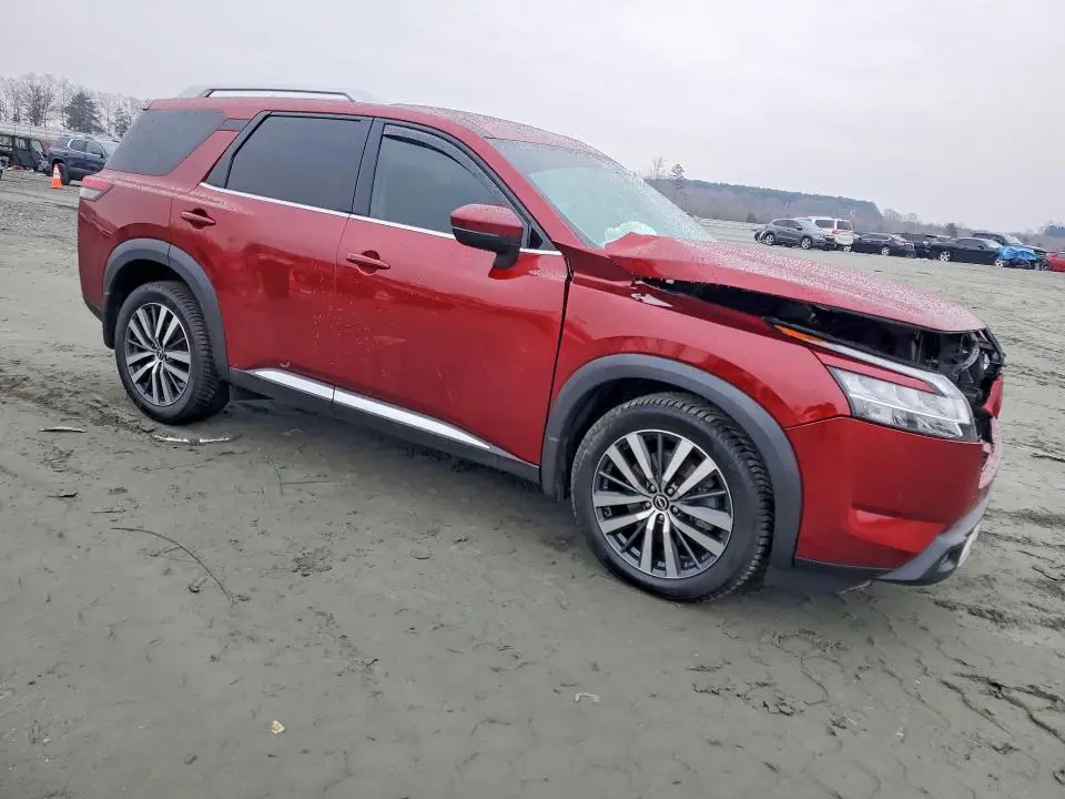 2022 NISSAN PATHFINDER PLATINUM  