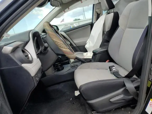 2017 TOYOTA RAV4 XLE  