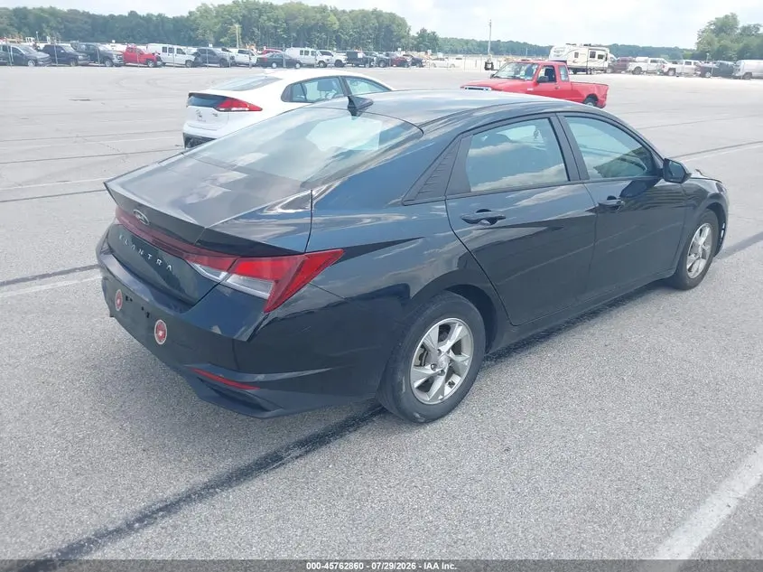 2023 HYUNDAI ELANTRA SE