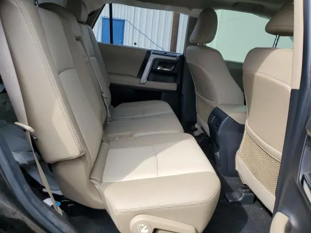 2022 TOYOTA 4RUNNER SR5/SR5 PREMIUM  