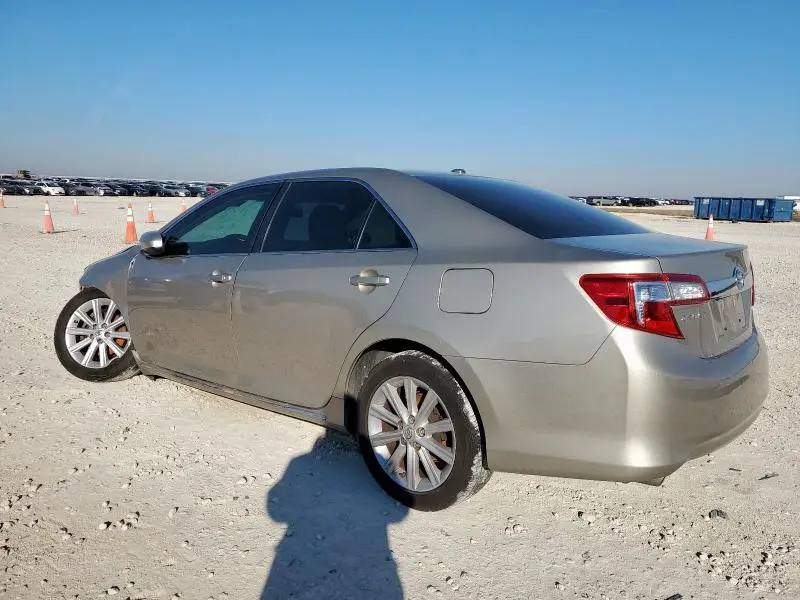 2014 TOYOTA CAMRY   