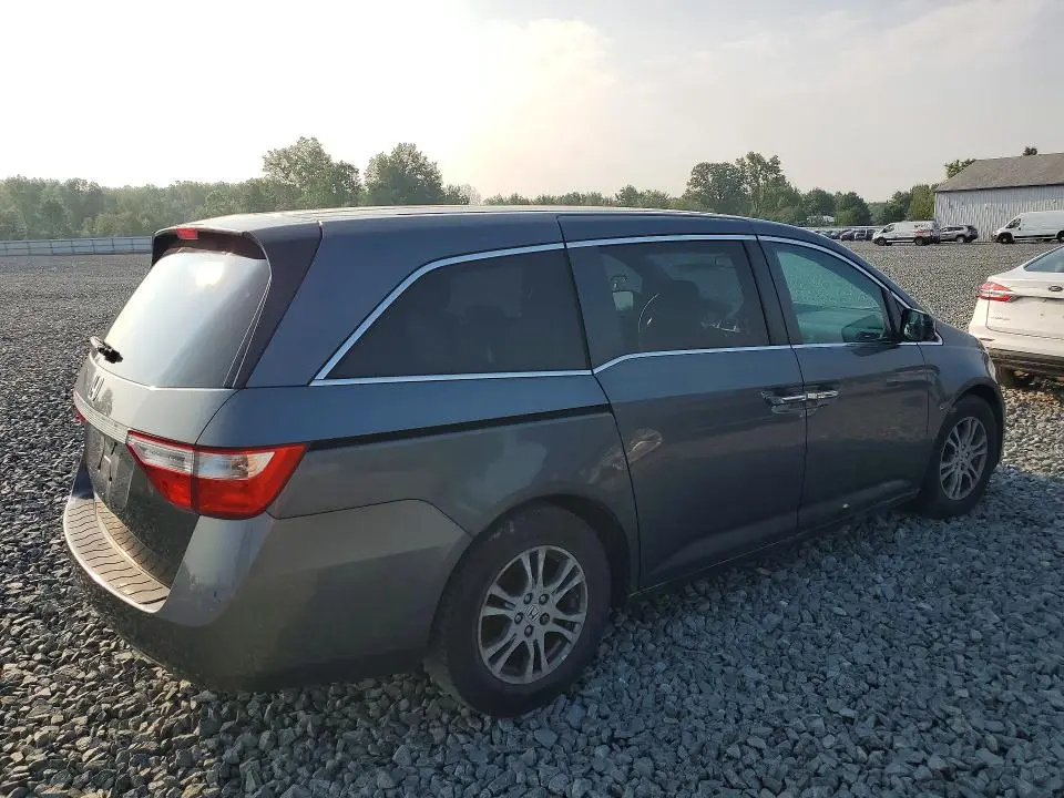 2011 HONDA ODYSSEY EX  