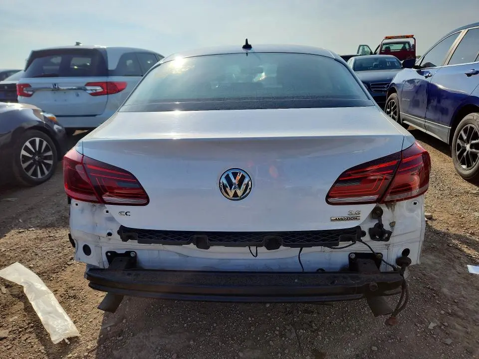 2015 VOLKSWAGEN CC VR6 4MOTION  