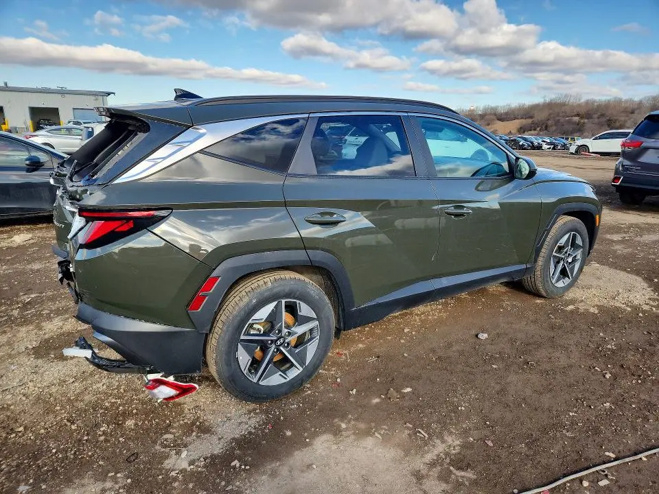 2025 HYUNDAI TUCSON SEL  