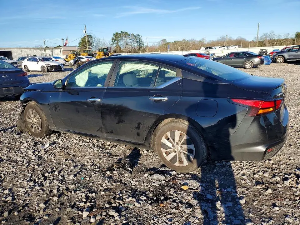 2019 NISSAN ALTIMA S  