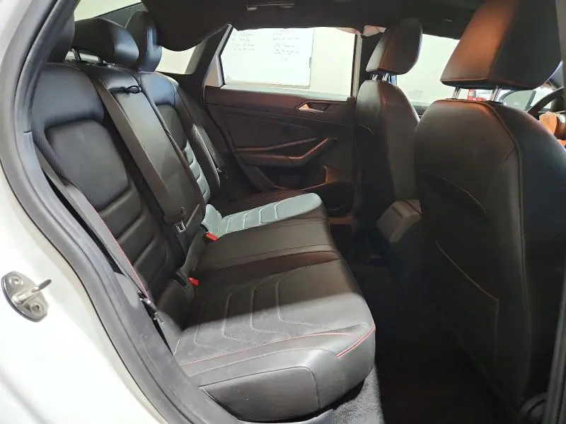 2019 VOLKSWAGEN JETTA GLI  