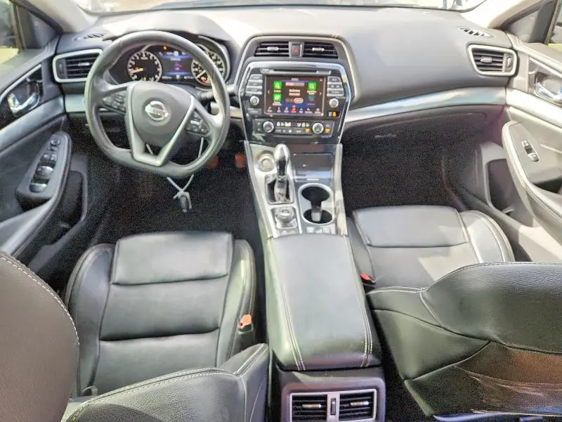 2021 NISSAN MAXIMA SV  
