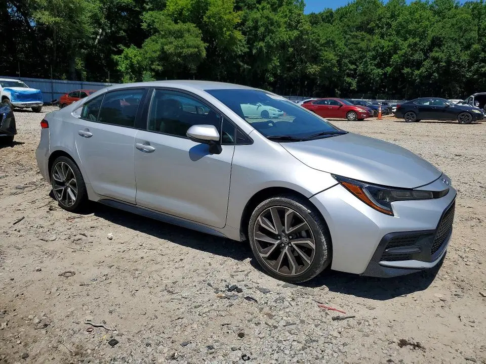 2022 TOYOTA COROLLA SE  