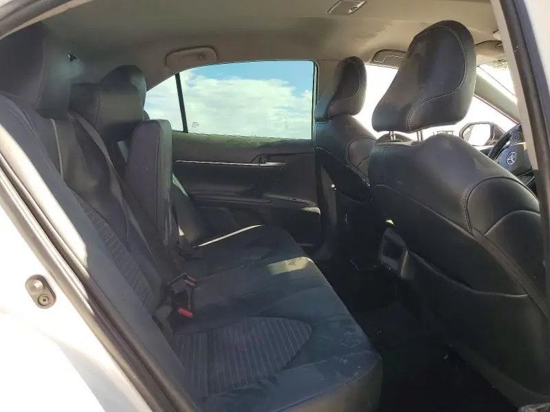 2020 TOYOTA CAMRY SE NIGHTSHADE  
