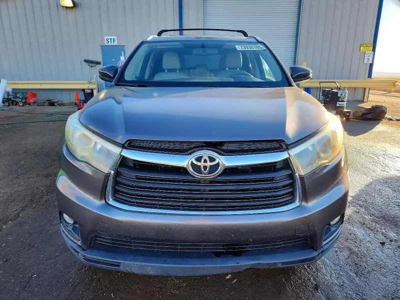 2015 TOYOTA HIGHLANDER XLE  
