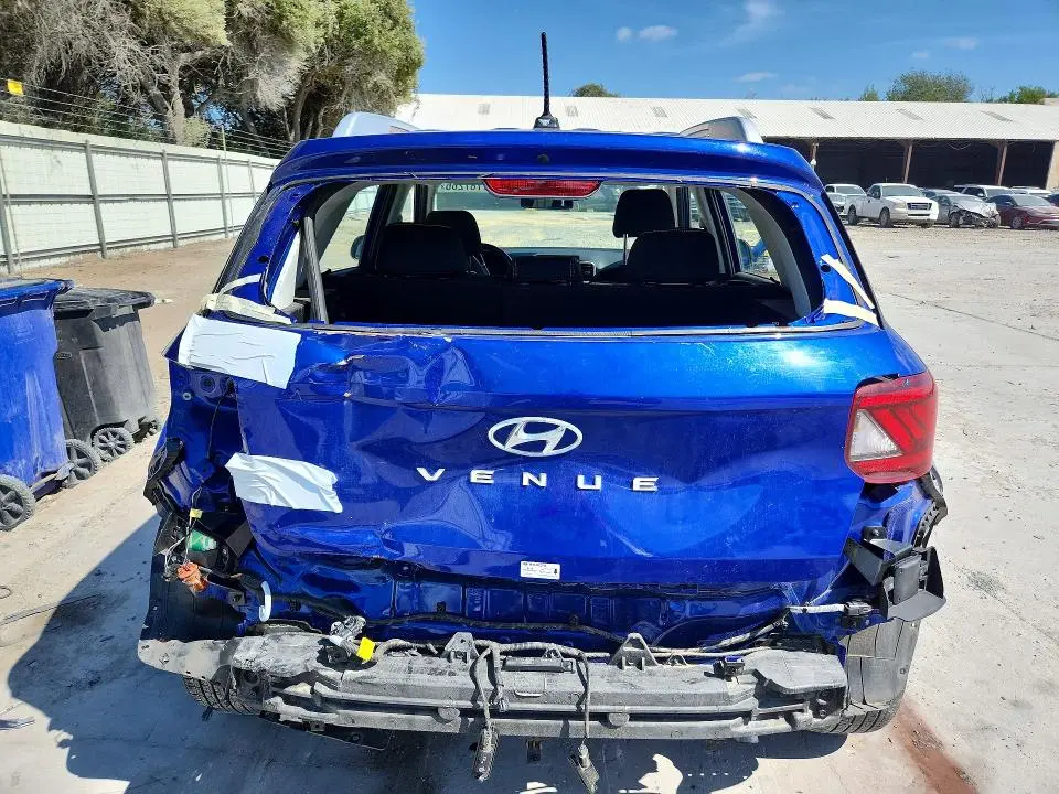 2025 HYUNDAI VENUE SEL  