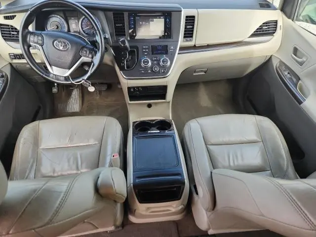 2016 TOYOTA SIENNA XLE 8-PASSENGER  