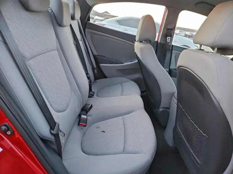 2012 HYUNDAI ACCENT GLS  