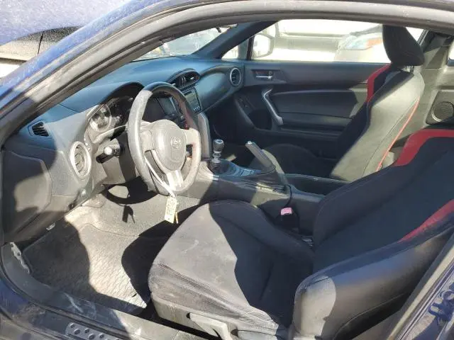 2013 TOYOTA SCION FR-S   