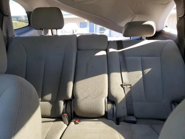 2012 HYUNDAI SANTA FE GLS  