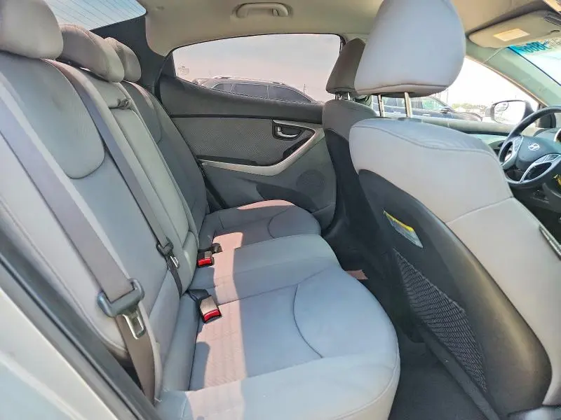 2012 HYUNDAI ELANTRA GLS  