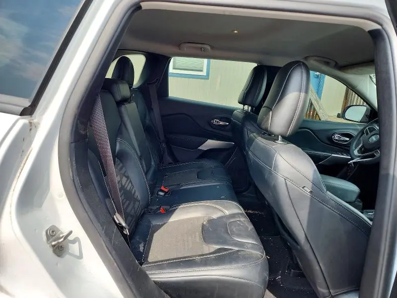 2022 JEEP CHEROKEE LATITUDE/X  