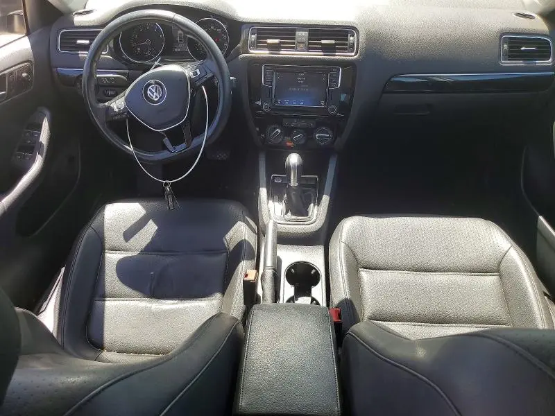 2016 VOLKSWAGEN JETTA SEL  