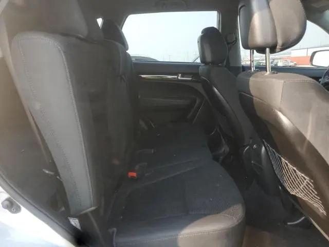 2014 KIA SORENTO LX  