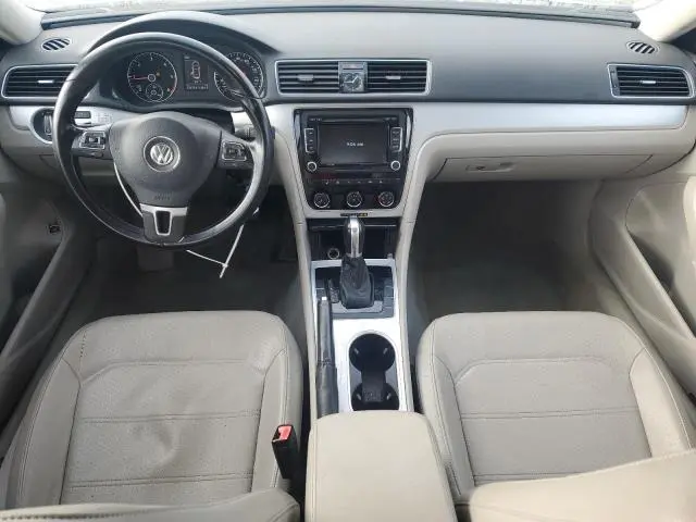 2013 VOLKSWAGEN PASSAT SE  
