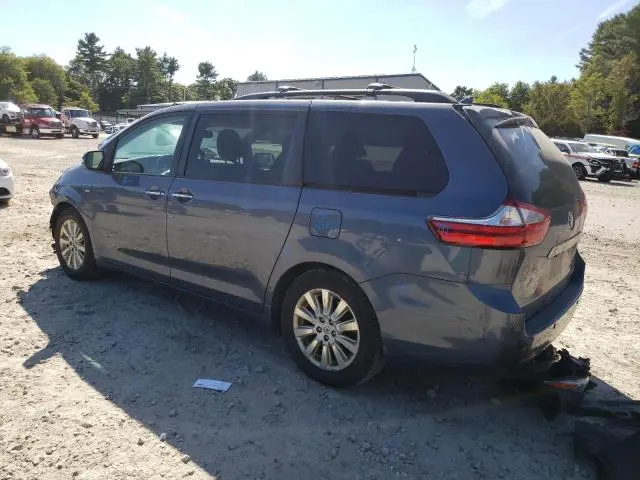 2016 TOYOTA SIENNA XLE  