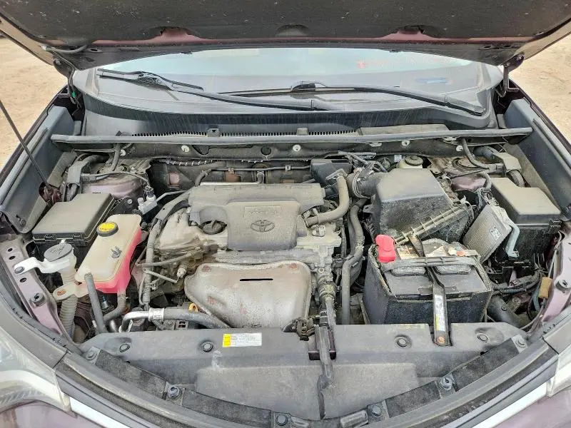 2017 TOYOTA RAV4 XLE  
